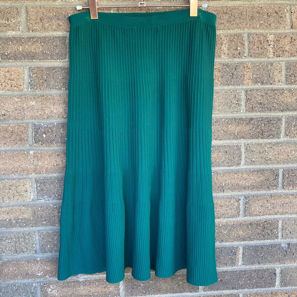 Jade green, Aline Pleated Knit  Midi Skirt, M